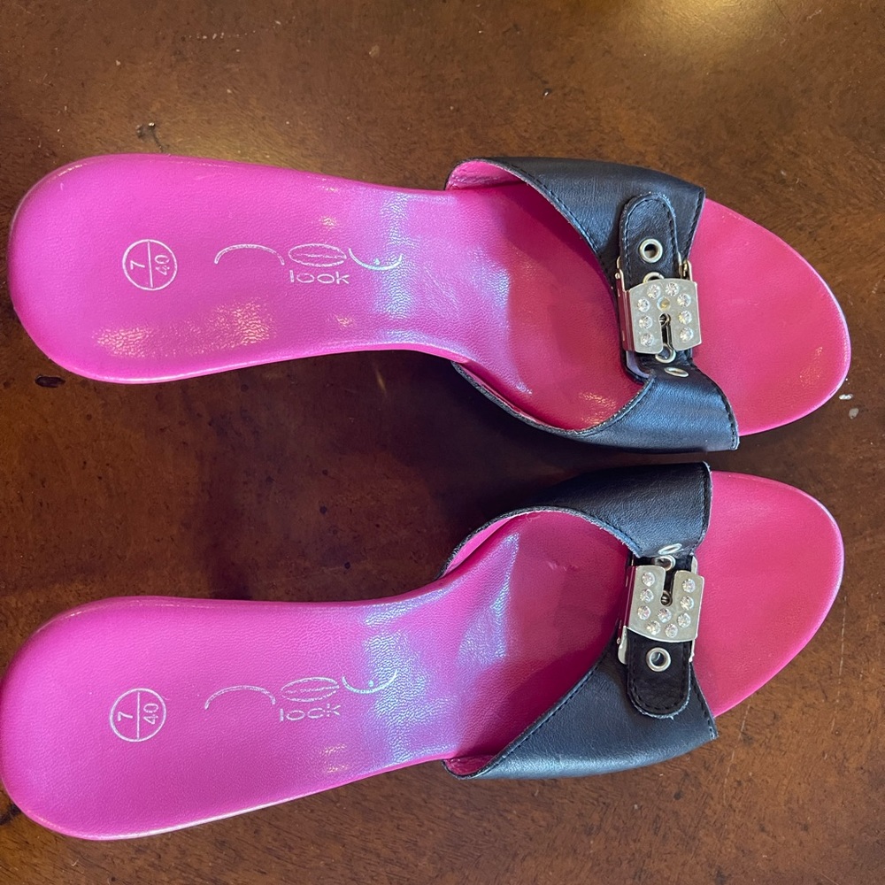 The cutest NEW LOOK shoes ever!  Size 40